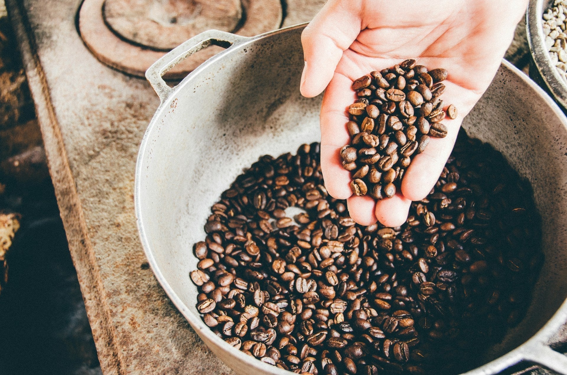 How to Choose the Right Coffee for Your Coffee Machine
